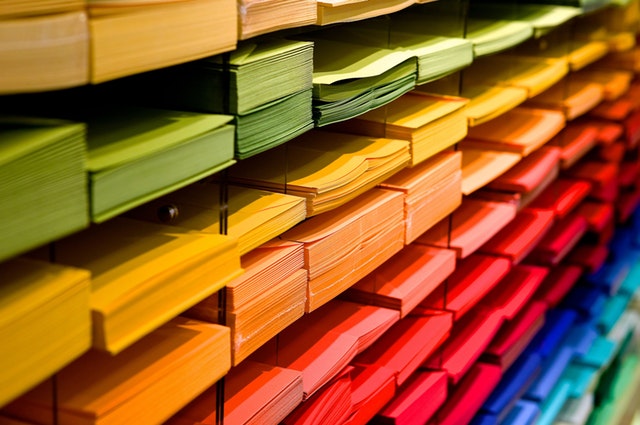 bookstore-color-colorful-159519.jpg